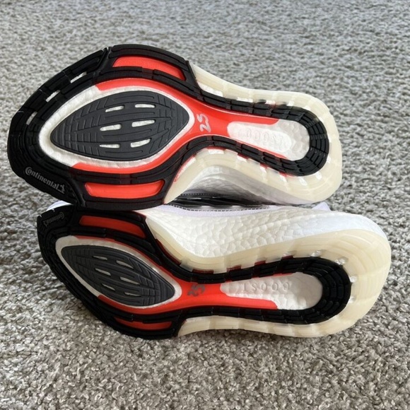 Adidas Ultraboost 21 Running Shoes Men’s US Size 7 Women's 8 - Picture 4 of 5